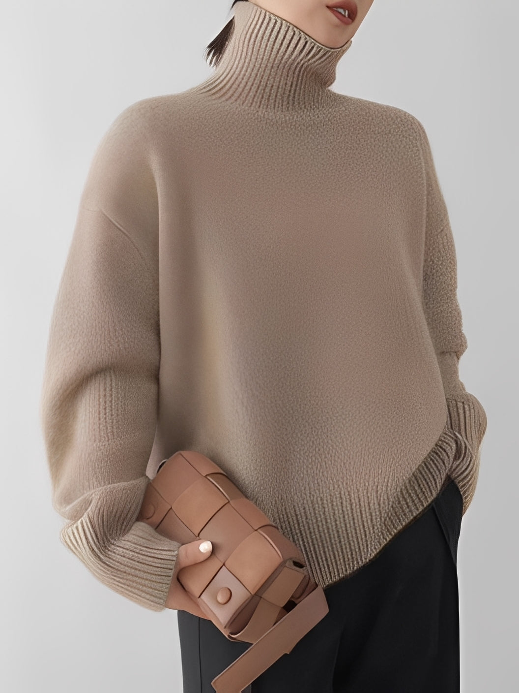 Adrienne - Elegante maglione a collo alto in cashmere dal taglio morbido 3