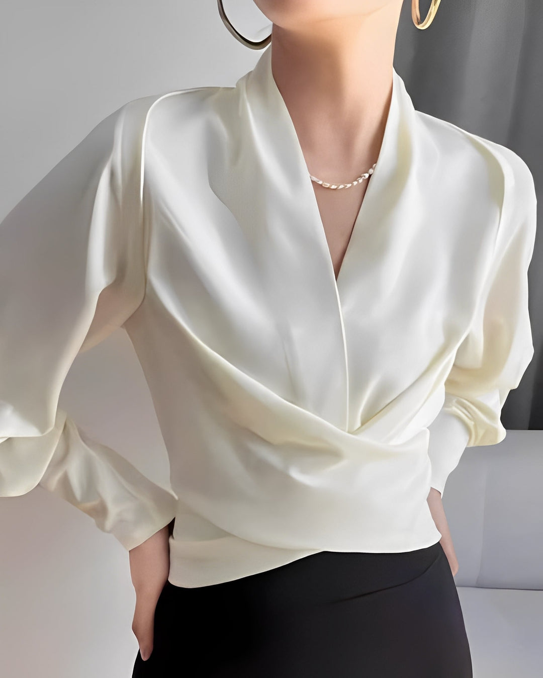 Annora - Elegante camicia di satin a maniche lunghe per donne 0
