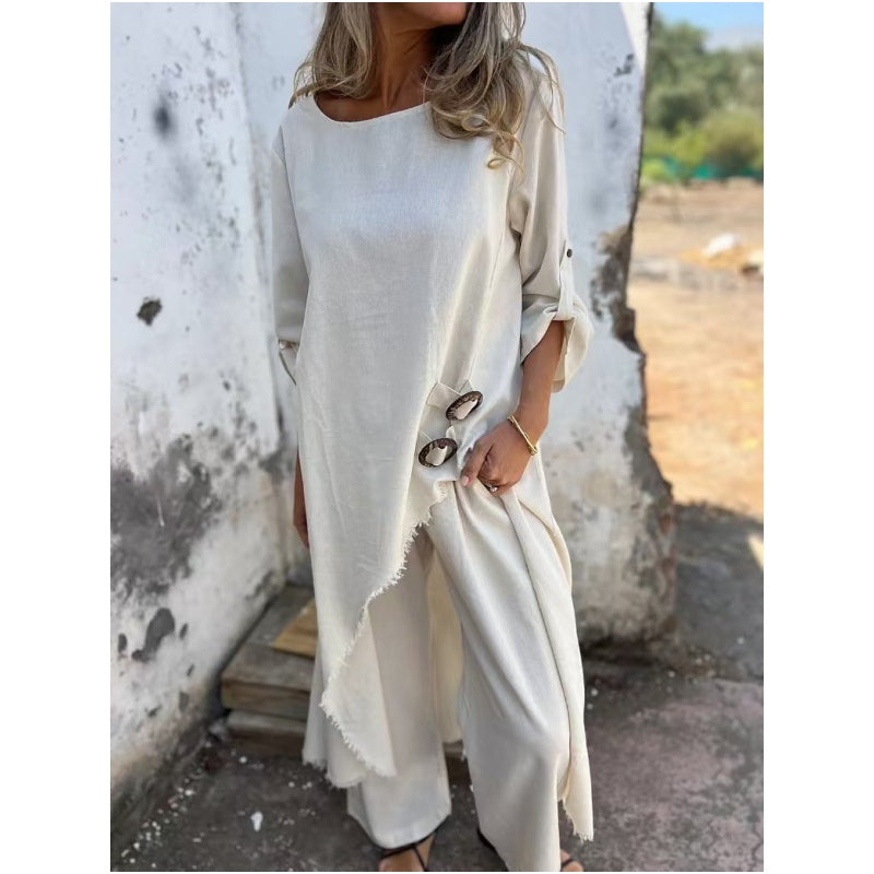 Completo due pezzi comodo composto da abito e pantaloni in cotone e lino. 4