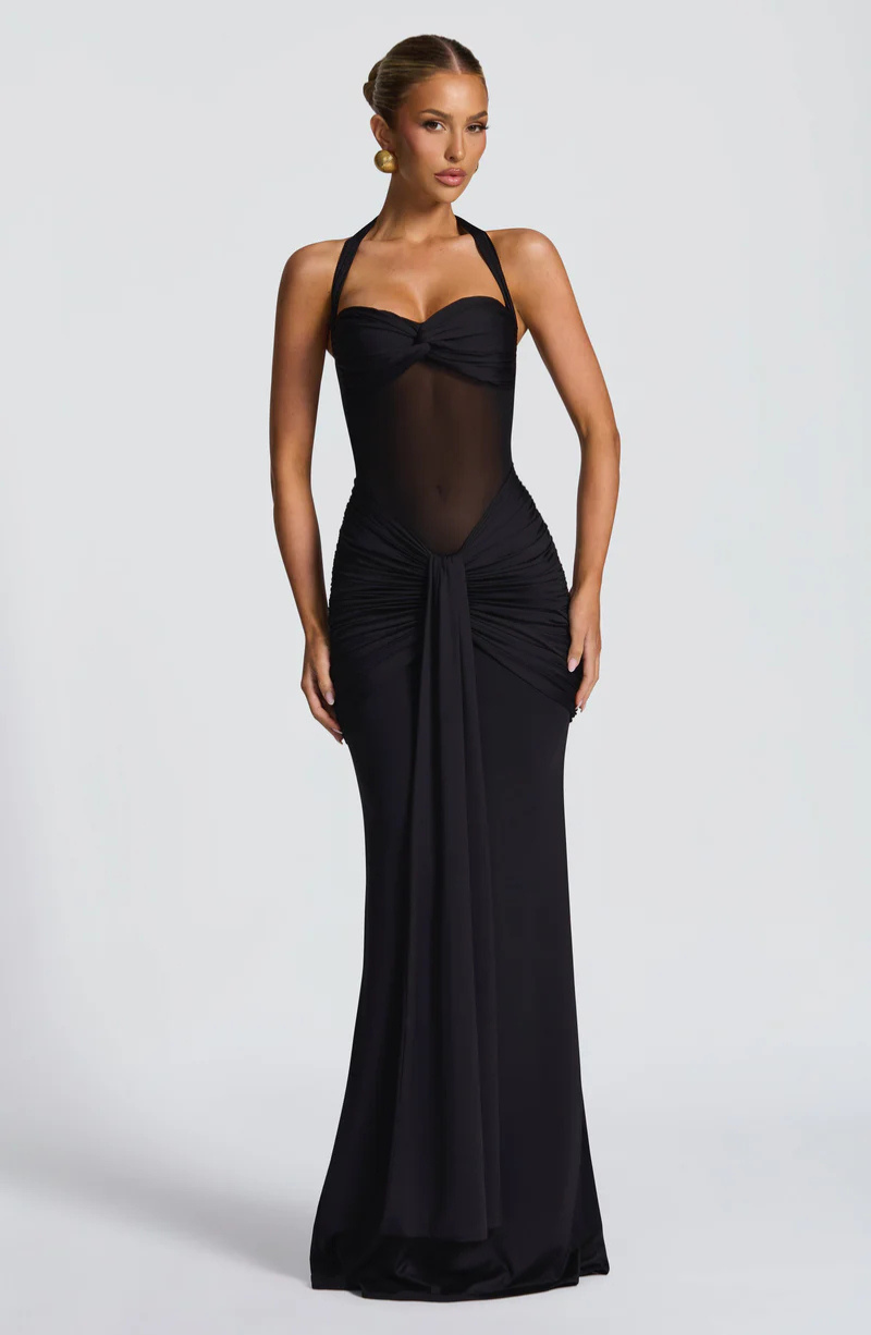 Elettra™ | Abito Lungo Halter con Drappeggio Scultoreo 9