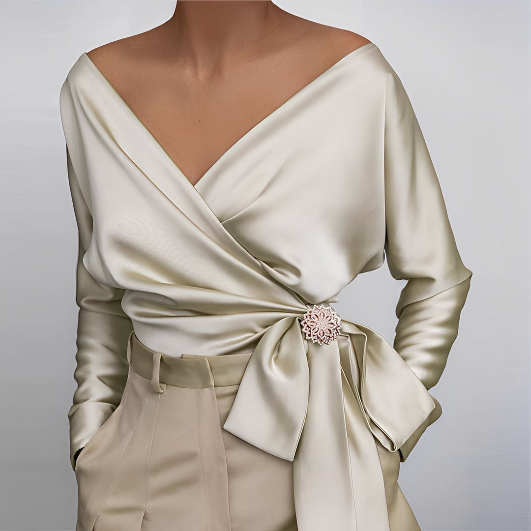 Evalyn - Elegante camicetta di seta per donne 0