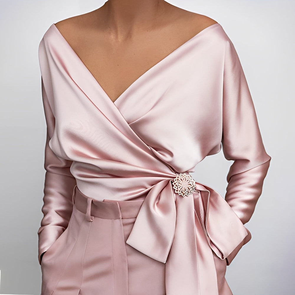 Evalyn - Elegante camicetta di seta per donne 1