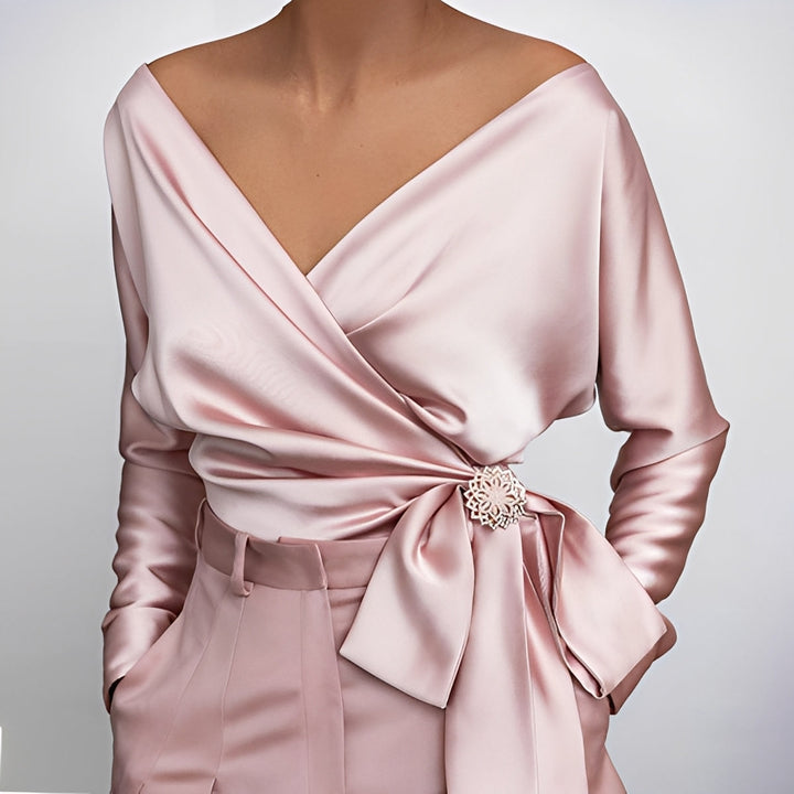 Evalyn - Elegante camicetta di seta per donne 1