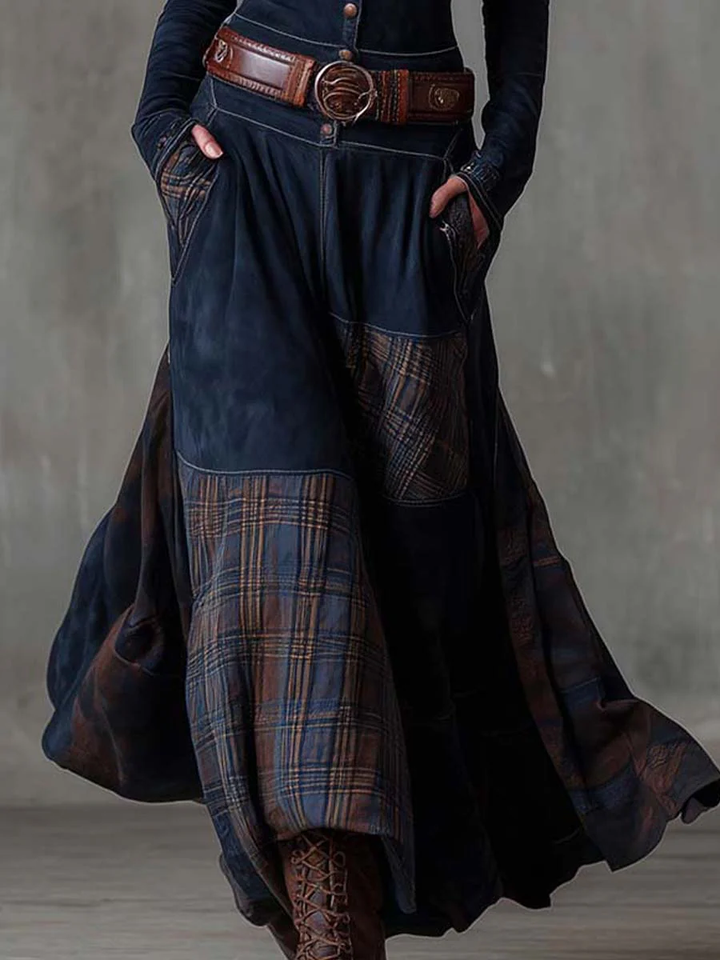 Evelina™ | Vestito Lungo Vintage in Camoscio a Quadri Blu Navy (con Cintura Inclusa) 4