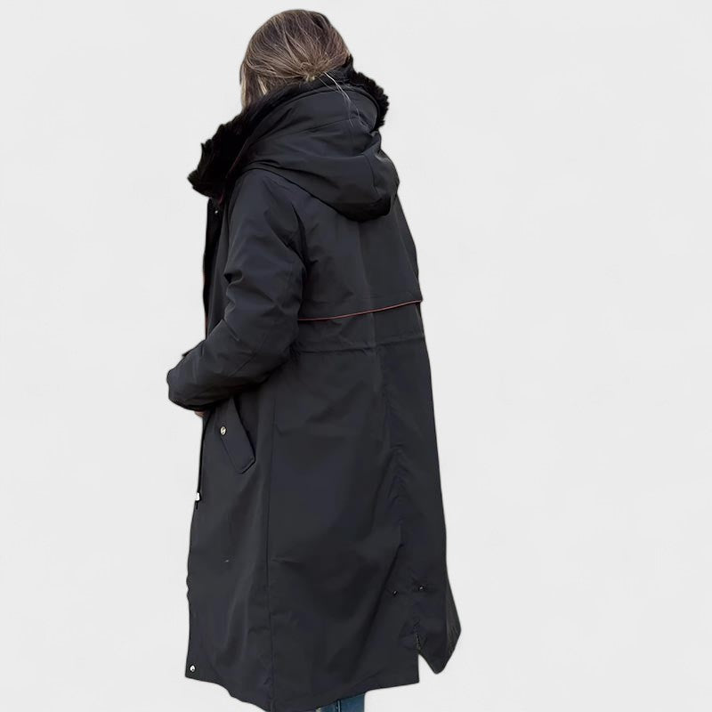 Giada | Cappotto Lungo con Cappuccio e Dettagli Chic 2