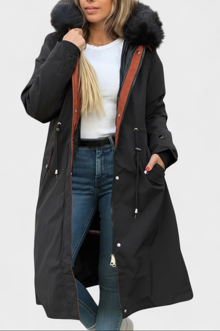 Giada | Cappotto Lungo con Cappuccio e Dettagli Chic 3