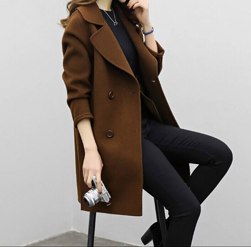 Giulia | Trench Lungo dal Gesto Elegante 2