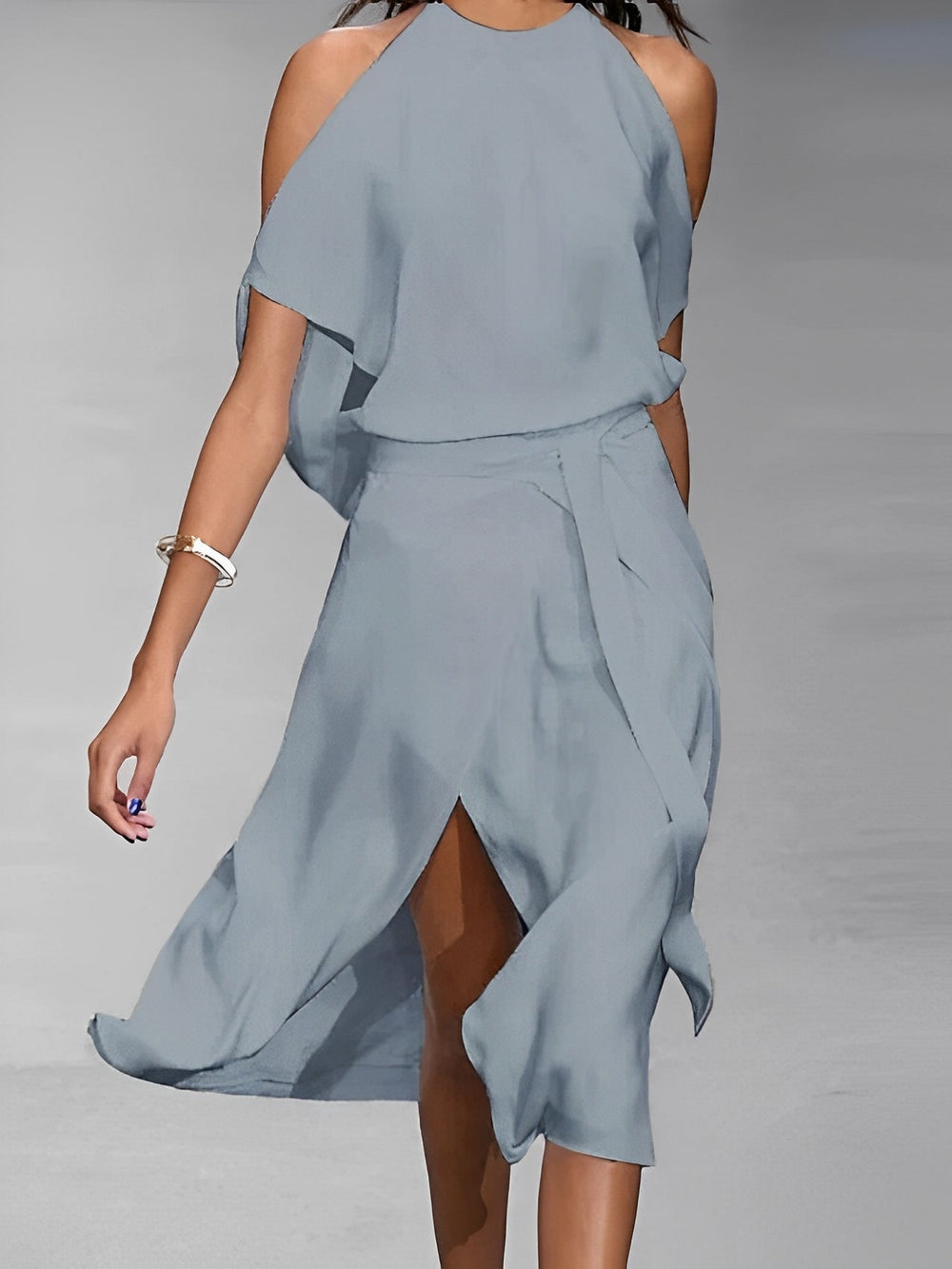 Jaylen - Abito elegante con spacco e spalle scoperte 1