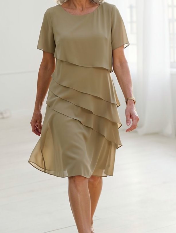 Linda | Elegante e comodo abito con volant 4