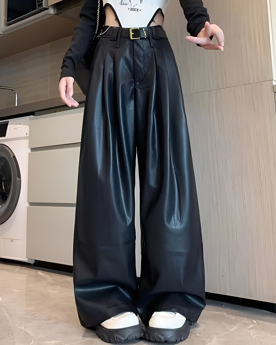 Lora - Classico pantaloni in pelle a vita alta per donne 2