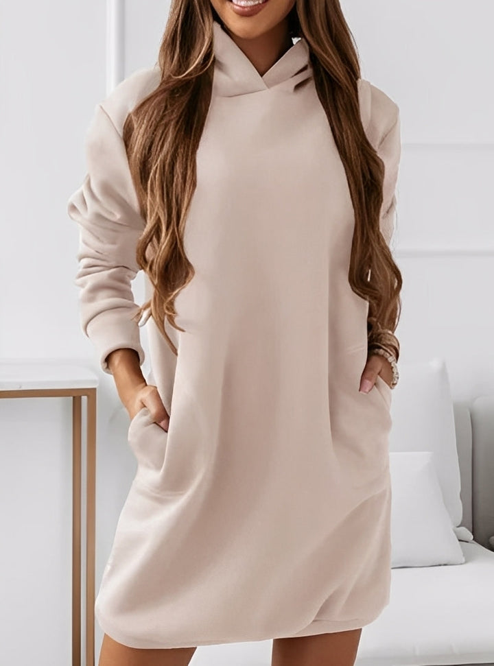 Michaela - Elegante abito corto con cappuccio per donne 0