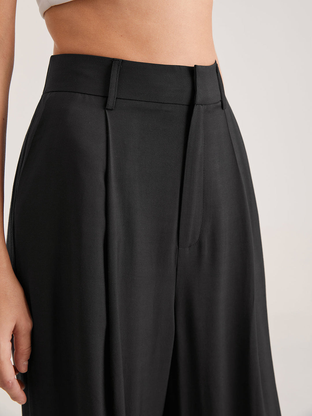 Nadia – Pantaloni a Faldini con Vita Alta 4