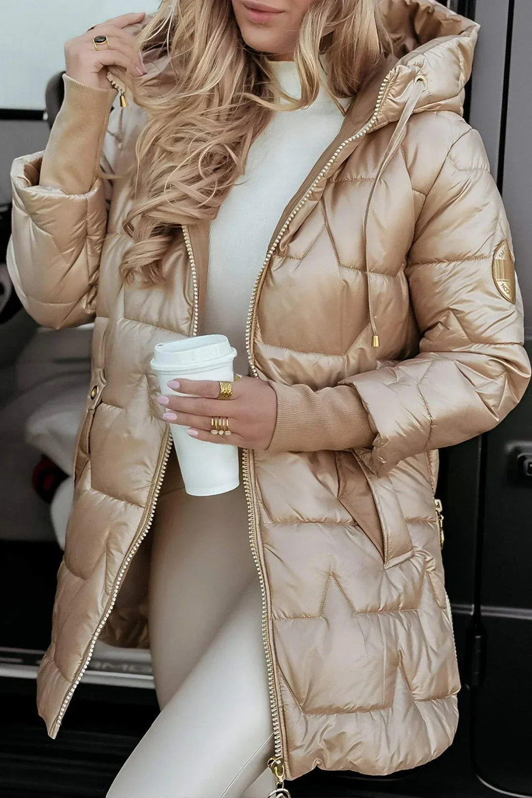 Nolwen | Cappotto Invernale Elegante con Cappuccio e Imbottitura 0
