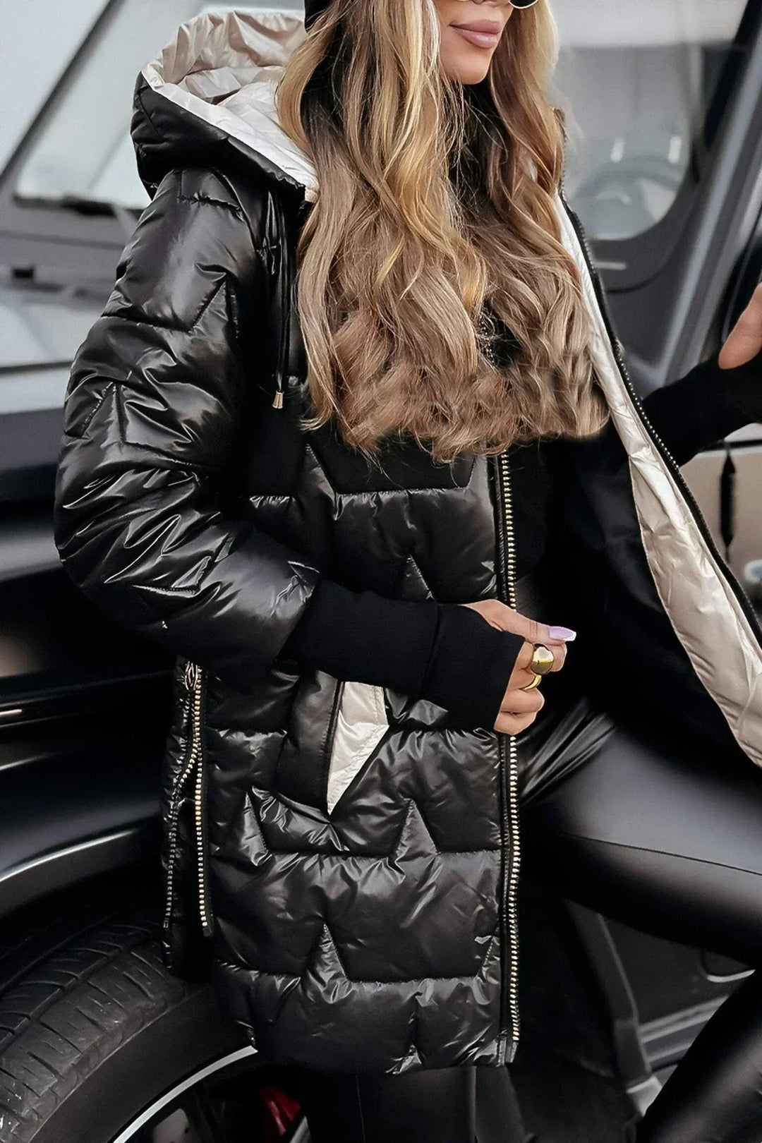 Nolwen | Cappotto Invernale Elegante con Cappuccio e Imbottitura 3