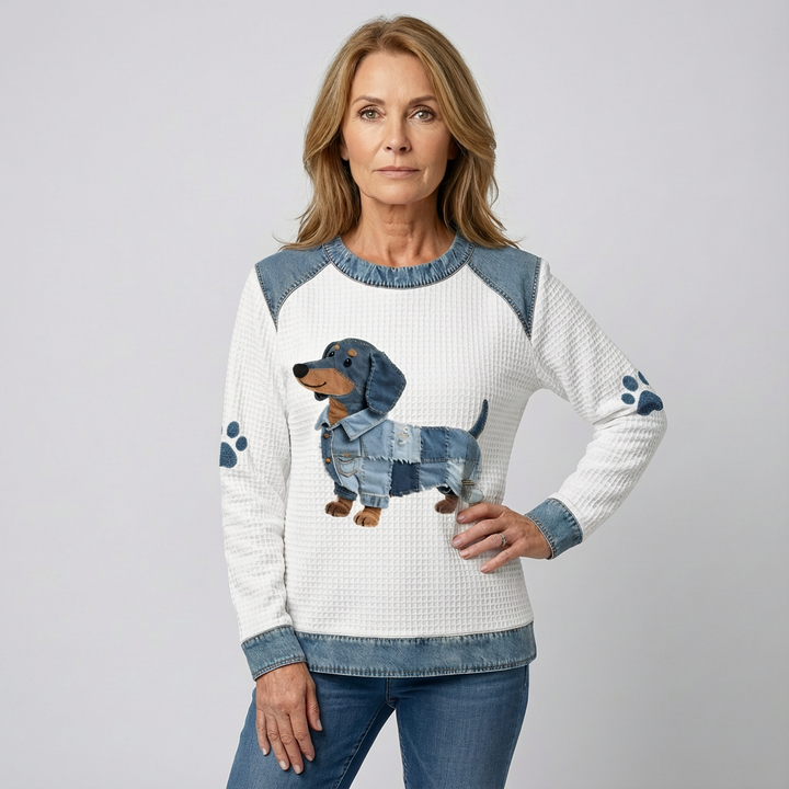 Nuria – Incantevole cane bassotto con patchwork in denim 1