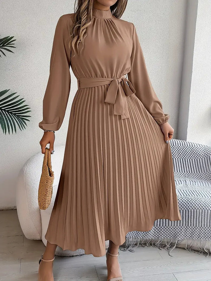 Serena™ – Abito Midi Plissettato con Maniche Lunghe e Cinturaa 8
