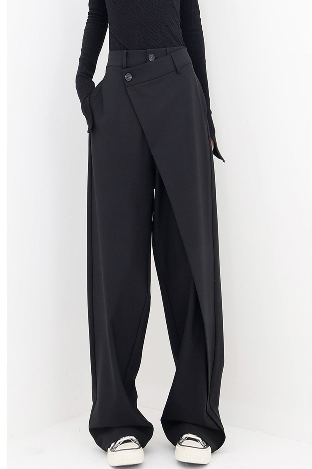 Thalia – Pantaloni Baggy Asimmetrici 1