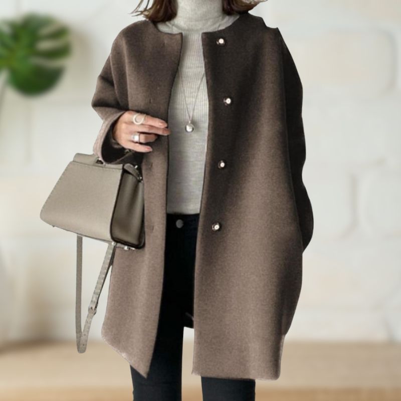 Trude | Cappotto Medio Elegante in Lana Morbida 1