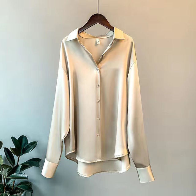 Valgerda - Elegante camicia da donna in satin 0