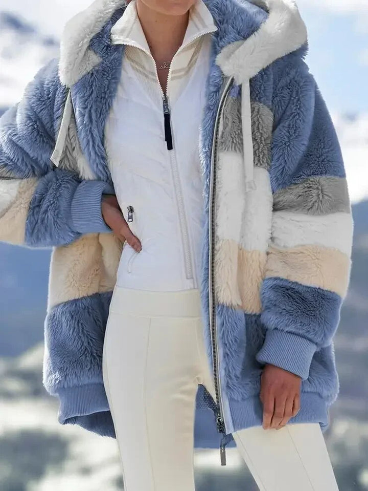 Valorine | Giacca Morbida con Cappuccio 8